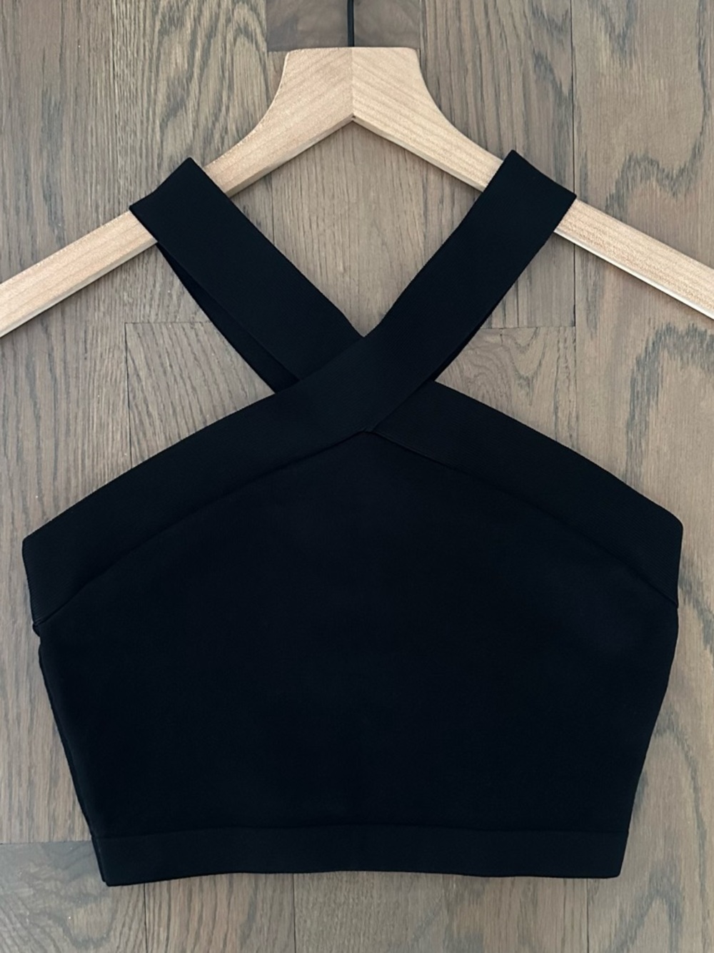 Babaton Crossover Neckline Ribbed Crop Sleeveless Top in Black Medium